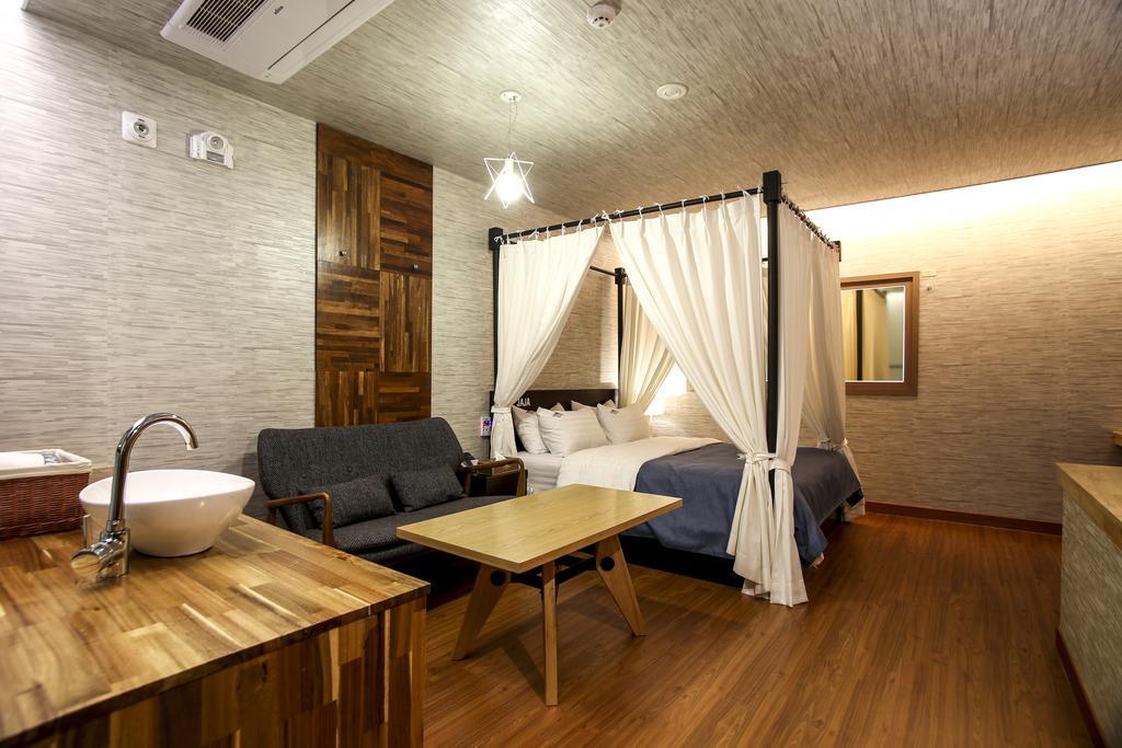Hotel The Jaja Kongdzsu Kültér fotó